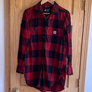 Carhartt Red and Black Casual Button Down Shirt Women’s Large